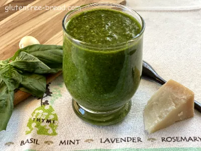 Fresh Basil Pesto Sauce