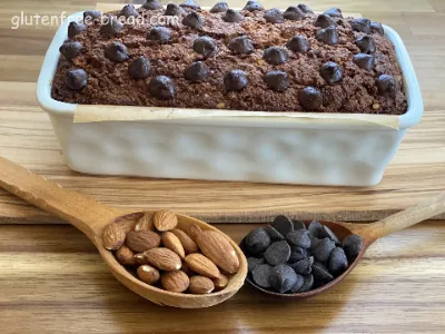 Sweet Zucchini Bread with Almond Flour